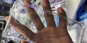 Фото чехла подтвердили крупный размер OnePlus 7 Pro