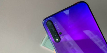 Смартфон Huawei Nova 5 Pro показали на "живых" фото