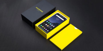 Xiaomi просит передать ей проблемные Pocophone F1